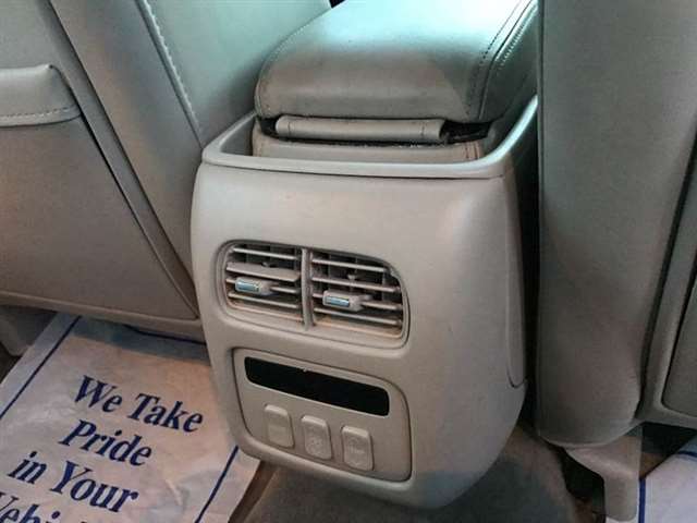 2005 Cadillac Deville 4dr Sedan